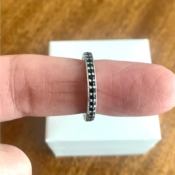 Pandora eternity ring in size 52 - Picture 3 of 5